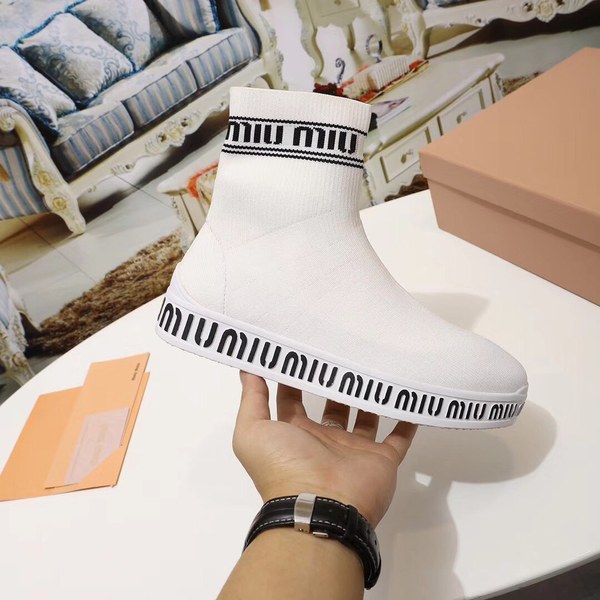 미우미우 부츠 (220,250사이즈 주문제작)