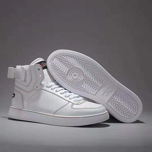 루이비통 하이탑 스니커즈