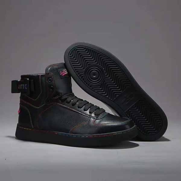 루이비통 하이탑 스니커즈