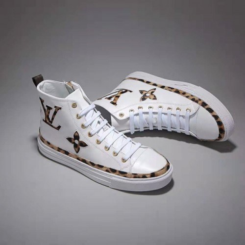 루이비통 하이탑 스니커즈