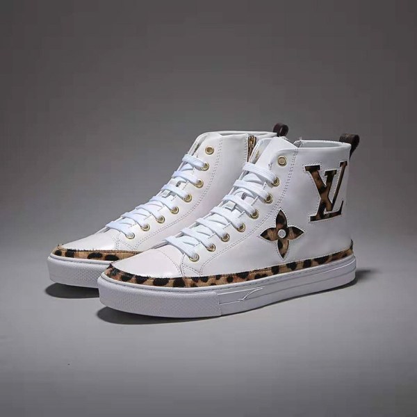 루이비통 하이탑 스니커즈