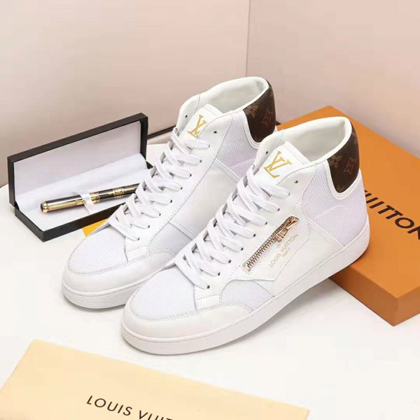 루이비통 하이탑 스니커즈