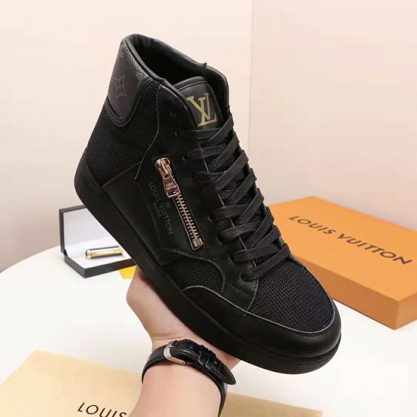 루이비통 하이탑 스니커즈