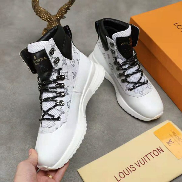 루이비통 하이탑 스니커즈
