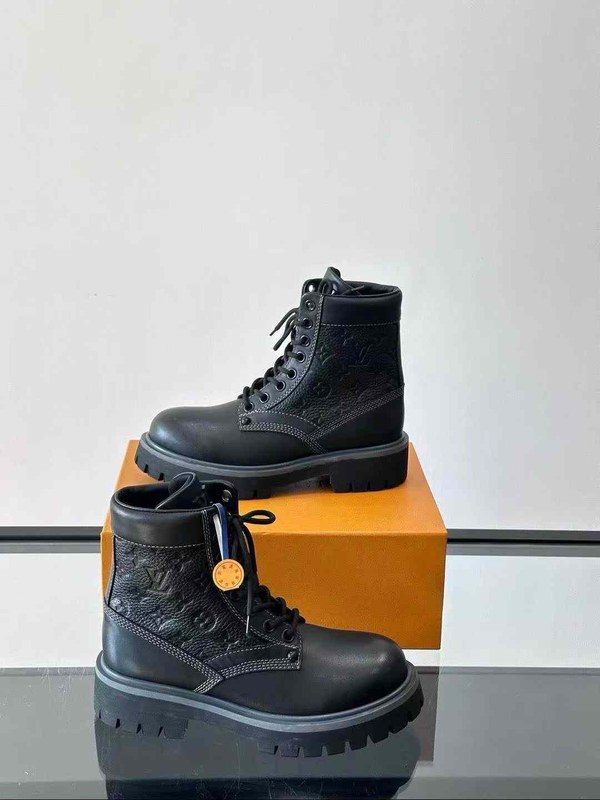 루이비통 2025 레인저 앵클 부츠 신발