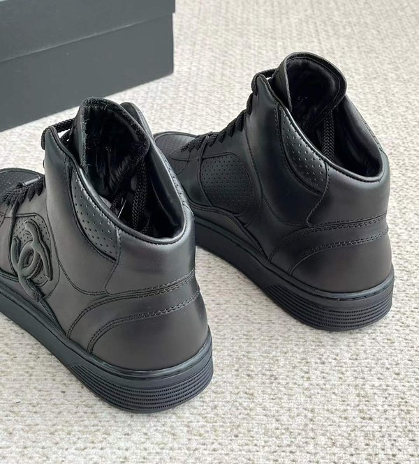 샤넬 2025 샤넬 CC로고 샤포스 하이탑 스니커즈 블랙 컬러