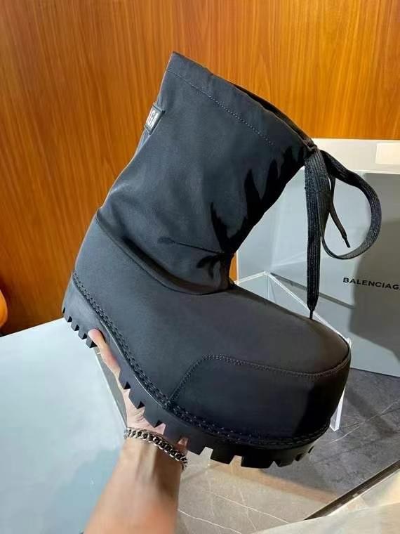 발렌시아가 2025 알레스카 부츠 신발