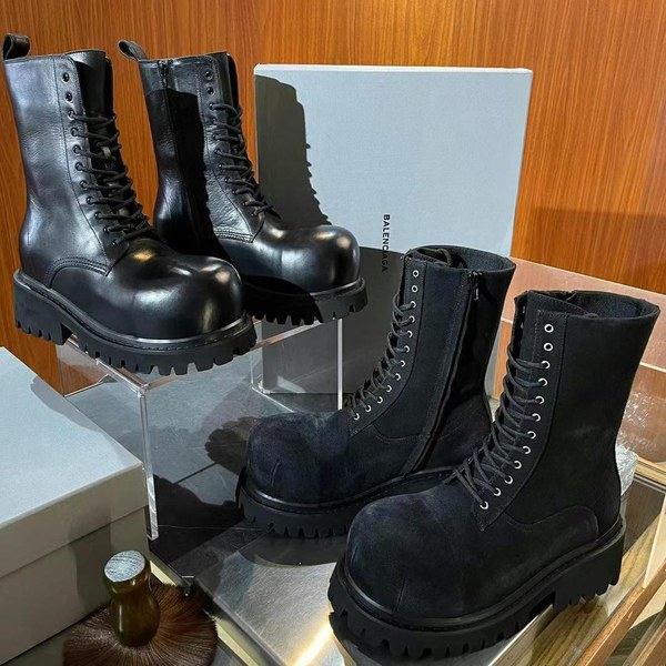 발렌시아가 2025 스톰퍼 부티 부츠 신발