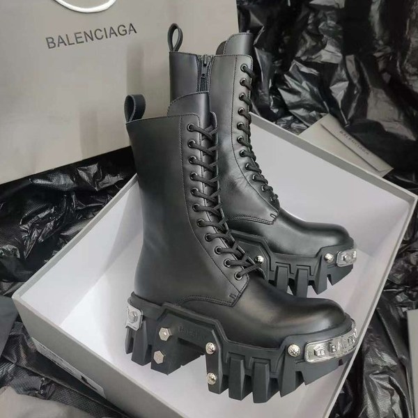 발렌시아가 2024 불도저 레이스업 부츠 스틸와펜 신발 슈즈