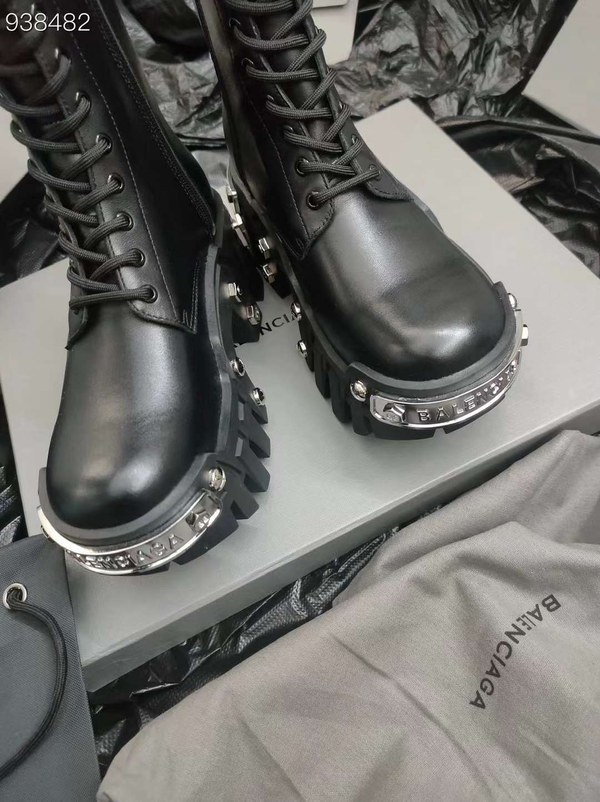 발렌시아가 2024 불도저 레이스업 부츠 스틸와펜 신발 슈즈