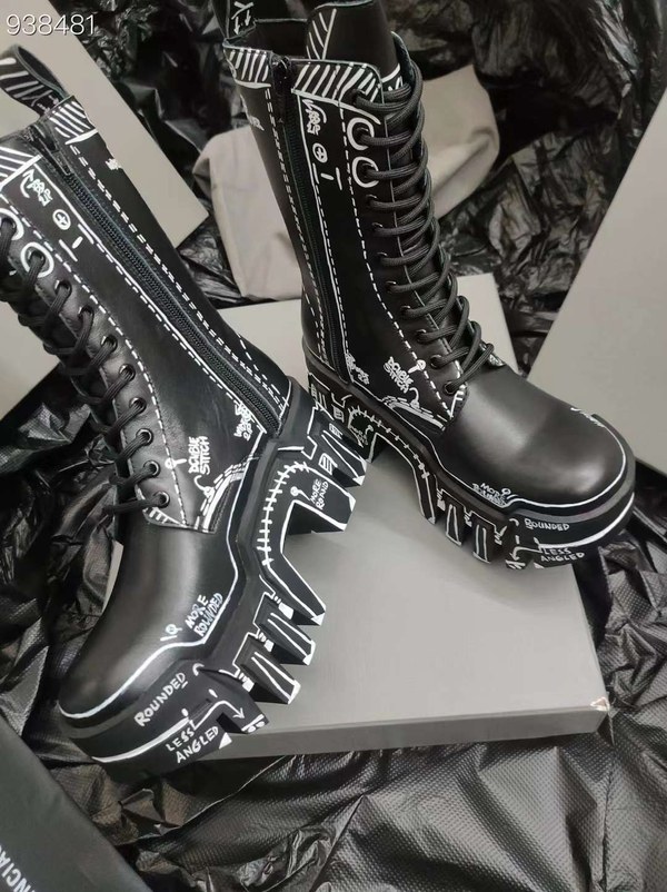 발렌시아가 2024 불도저 레이스업 부츠 그래피티 신발 슈즈