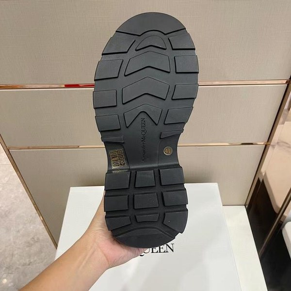 알렉산더맥퀸 2022 트레드솔 스틸토 첼시 부츠