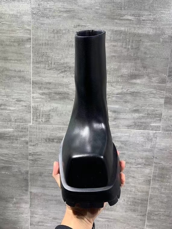 발렌시아가 2022 TROOPER 부츠