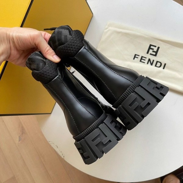 펜디 2021 포스 FF솔 지퍼 부츠