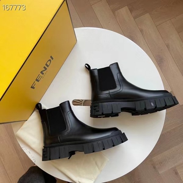 펜디 2021 포스FF 청키솔 첼시 부츠