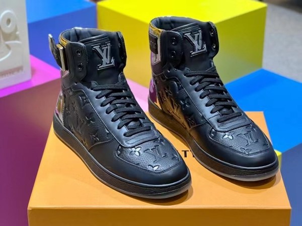 루이비통 2021 리볼리 스니커 부츠