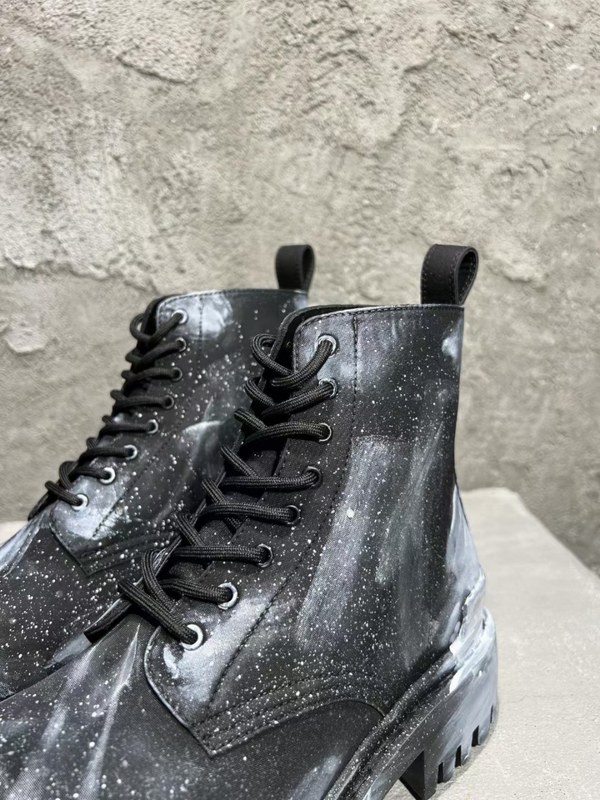발렌시아가 2021 블랙 페인팅 에이지드 strike 20mm 부츠