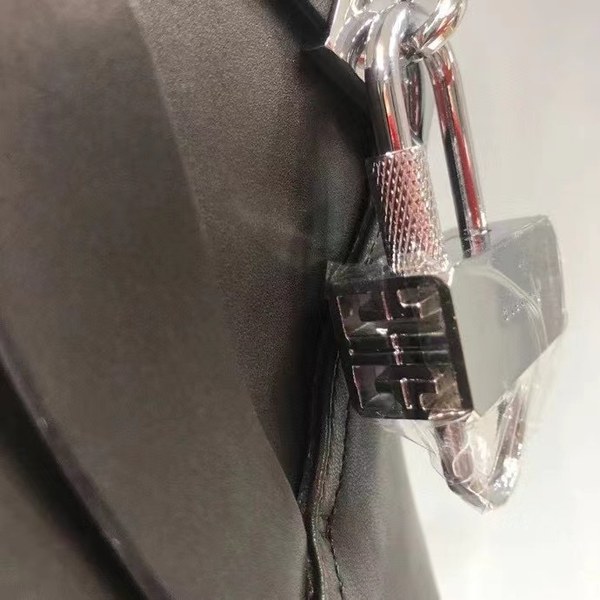 지방시 2021 블랙 패드락 부츠