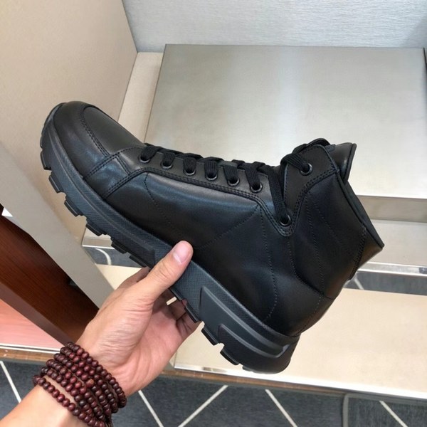 프라다 2021 트라이앵글로고 러버와펜 PRAX 1 하이탑 스니커즈