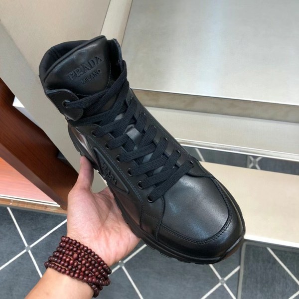 프라다 2021 트라이앵글로고 러버와펜 PRAX 1 하이탑 스니커즈