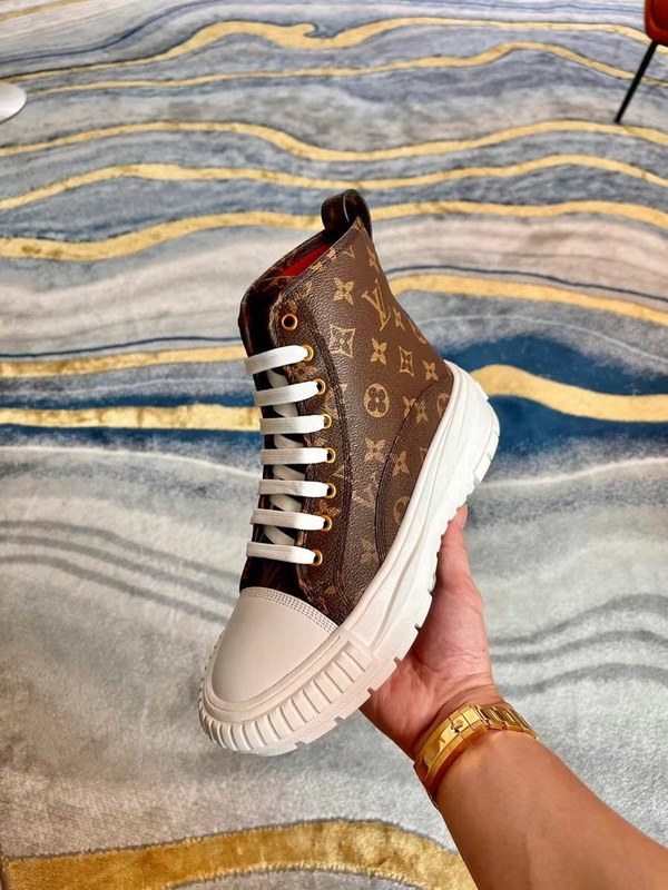 루이비통 2021 LV 스쿼드 하이탑 슈즈