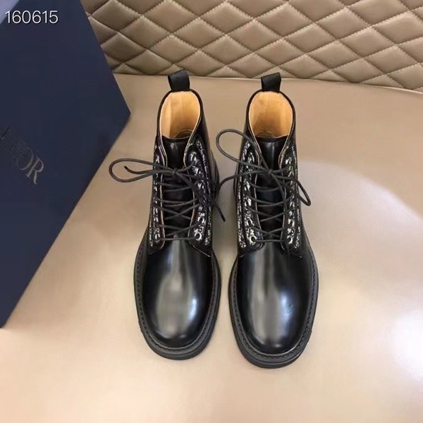 디올 2021 익스플로러 2 레이스 앵클 부츠
