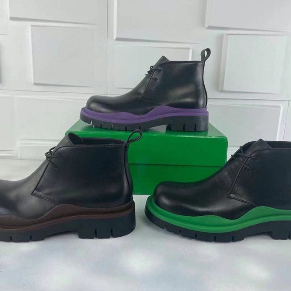 보테가베네타 2021 배색 타이어 부츠