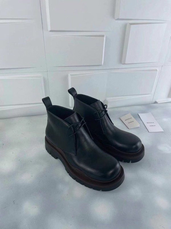 보테가베네타 2021 배색 타이어 부츠