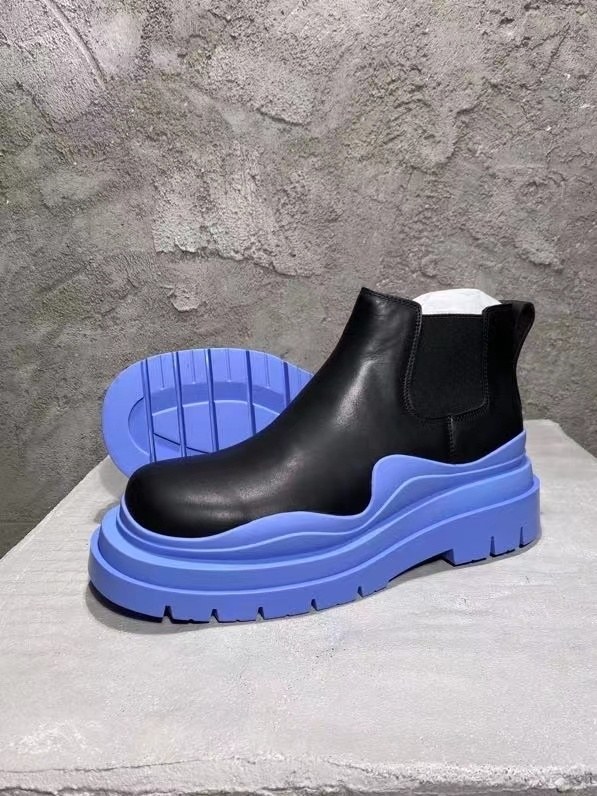 보테가베네타 2021 타이어 부츠 네온컬러 솔