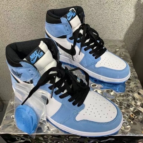 나이키 조던1 하이탑???????????????? ???????? ???????????????????????????????????????? ????????????????
