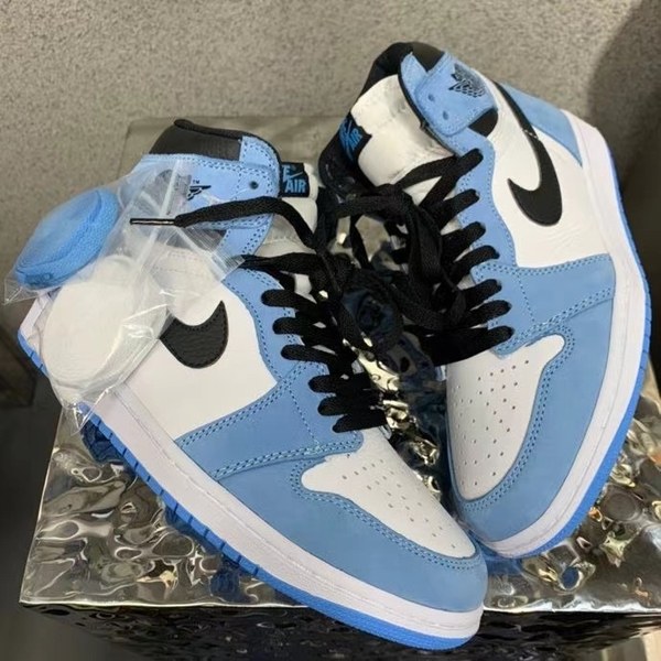 나이키 조던1 하이탑???????????????? ???????? ???????????????????????????????????????? ????????????????