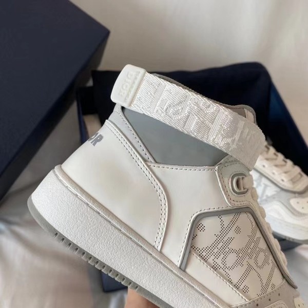 디올 2021 b27스니커즈 화이트컬러 하이탑