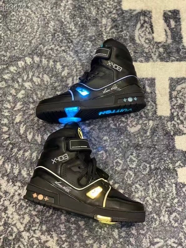 루이비통 2021 LED LV트레이너 하이탑 스니커즈