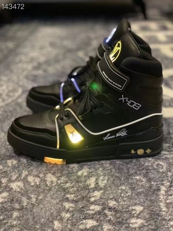 루이비통 2021 LED LV트레이너 하이탑 스니커즈