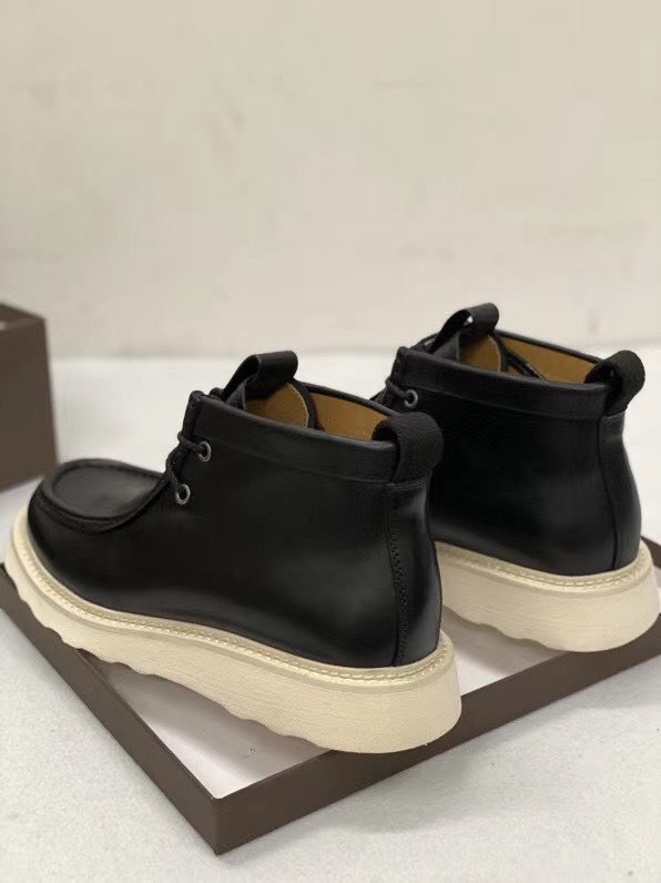 보테가베네타 2020 스트랩 레더 모카 부츠