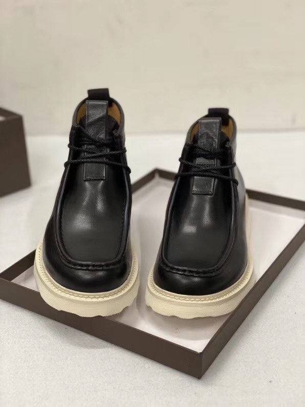 보테가베네타 2020 스트랩 레더 모카 부츠