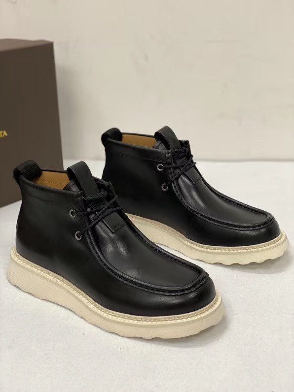 보테가베네타 2020 스트랩 레더 모카 부츠