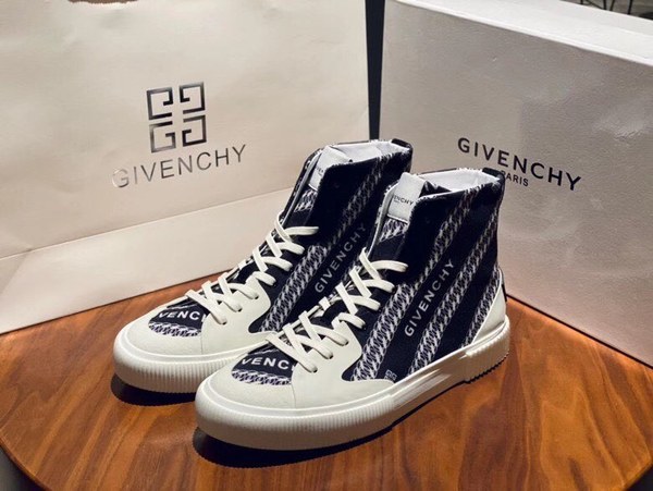 지방시 2020 테니스 하이탑 스니커즈