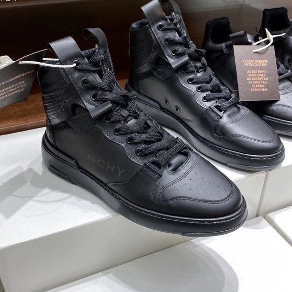 지방시 2020 윙 하이탑 올블랙 스니커즈