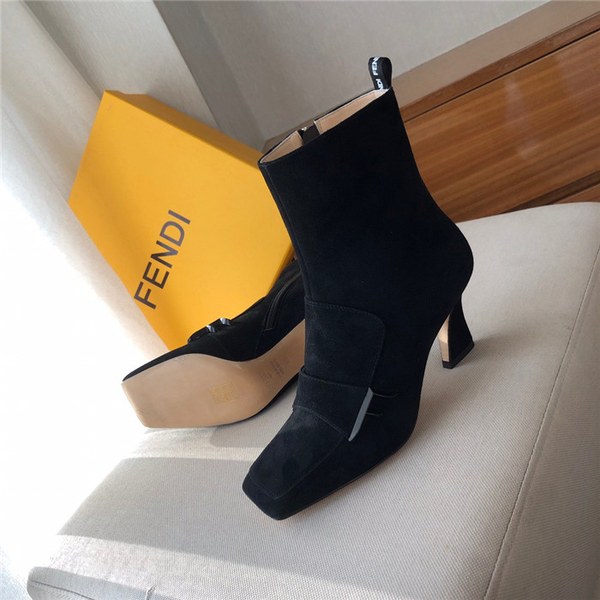 펜디 부츠 굽높이6.5CM F1055-2 (220,255사이즈 주문제작)