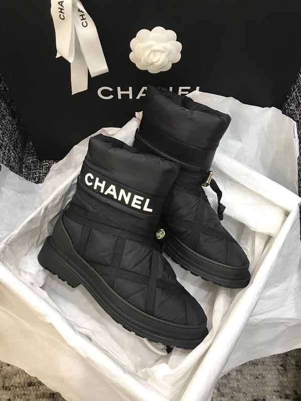 샤넬 패딩 방한 부츠 블랙