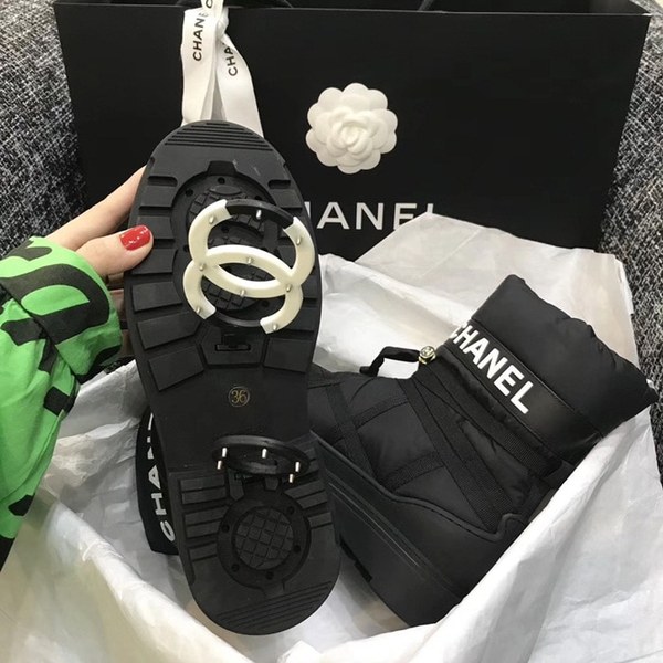 샤넬 패딩 방한 부츠 블랙