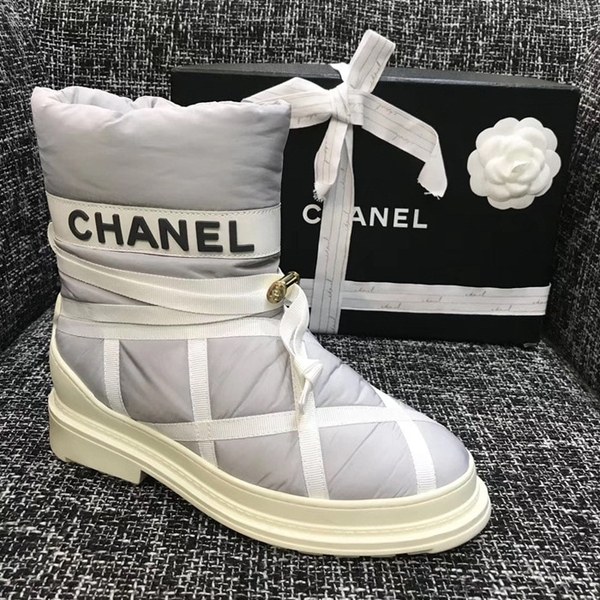 샤넬 패딩 방한 부츠 그레이