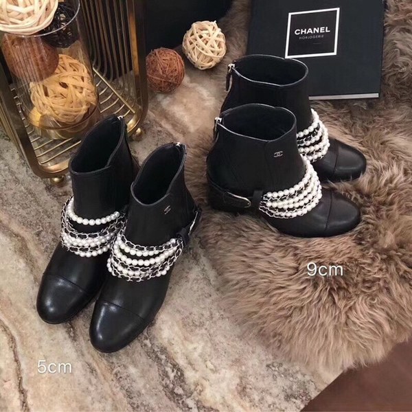 샤넬 진주포인트 앵글부츠 블랙