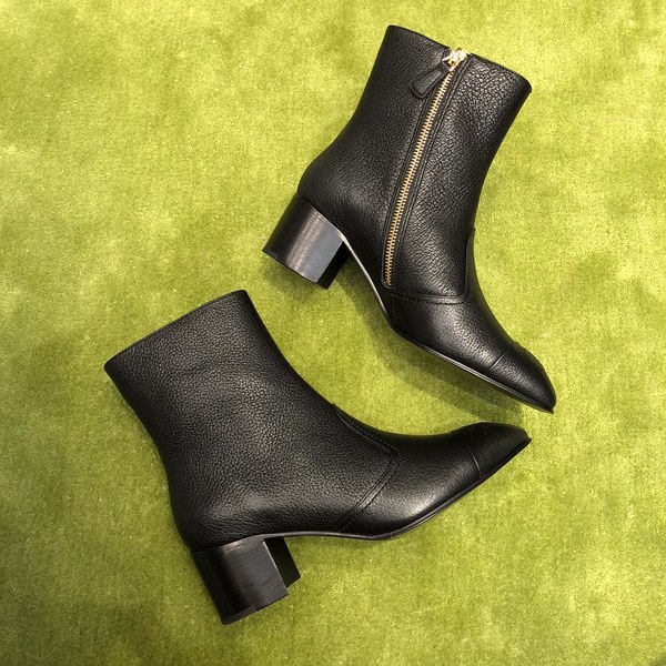 샤넬 부츠 (250사이즈 주문제작)