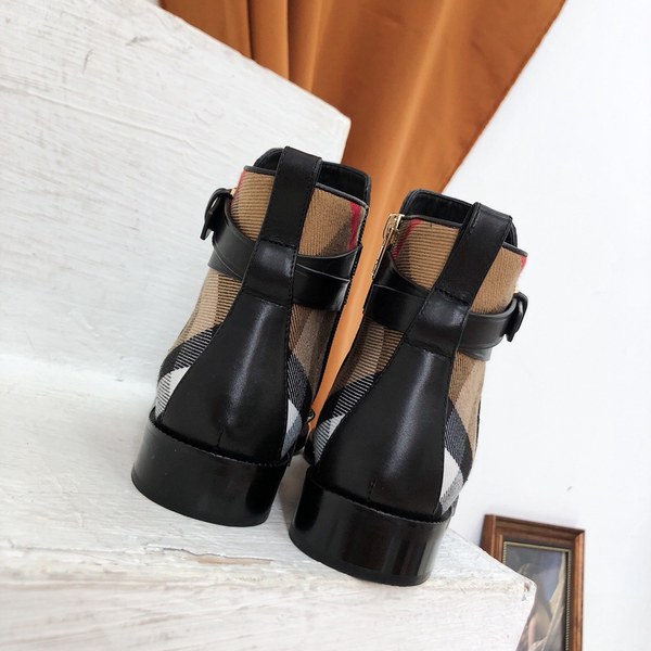 버버리 여성 부츠
