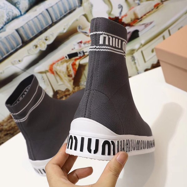 미우미우 부츠 (220,250사이즈 주문제작)