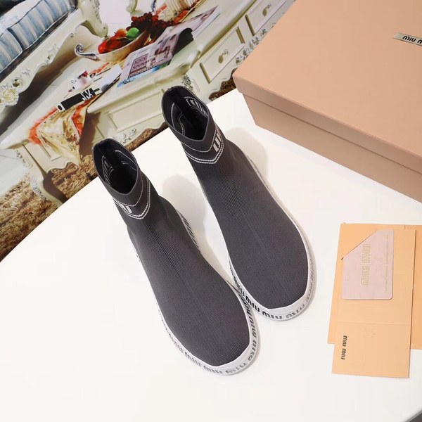 미우미우 부츠 (220,250사이즈 주문제작)