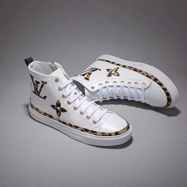 루이비통 하이탑 스니커즈