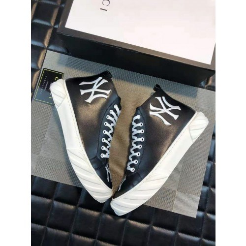 루이비통 하이탑 스니커즈